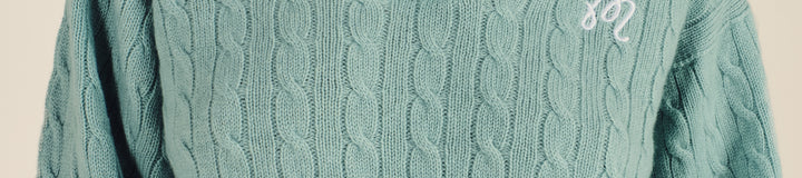 JOHNSTONS CROPPED CABLEKNIT SWEATER