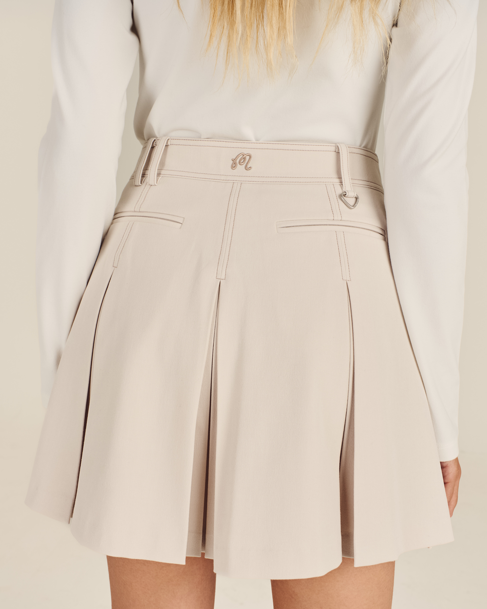 PRESERVE STITCH POINT PLEATED SKIRT