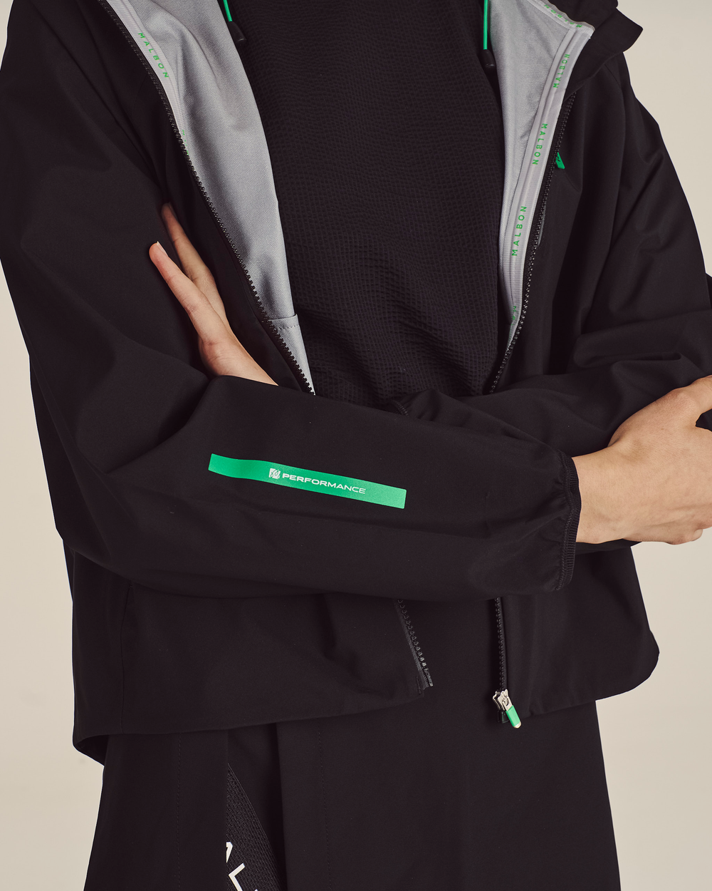STUDIO SEOUL 3-LAYER TECH WOMENS JACKET