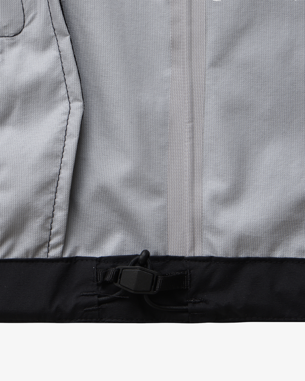 STUDIO SEOUL RAIN JACKET