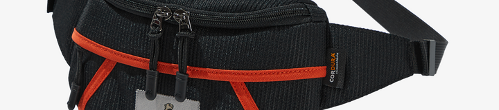 STUDIO SEOUL TOUR DIVOT HIP SACK