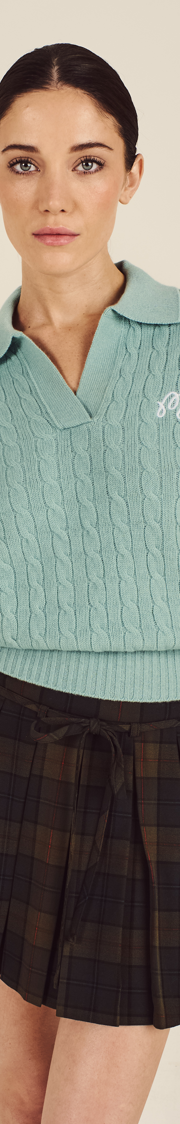 JOHNSTONS CROPPED CABLEKNIT SWEATER