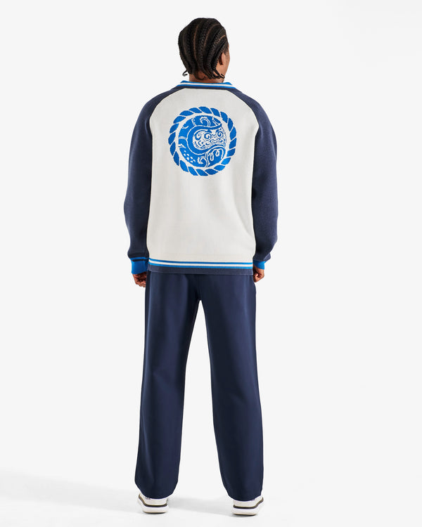 INSIGNIA SWEATER