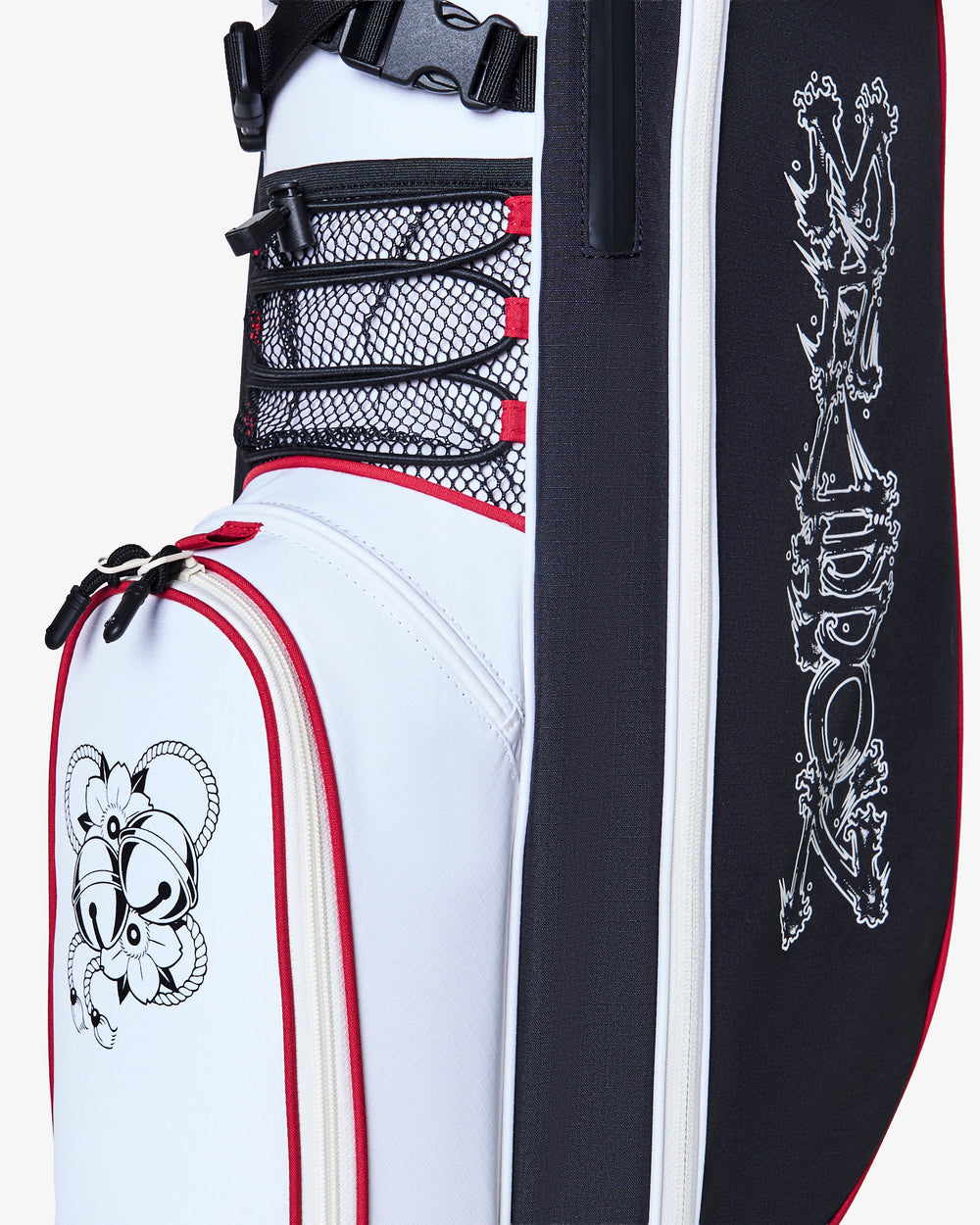 INSIGNIA WALKING BAG