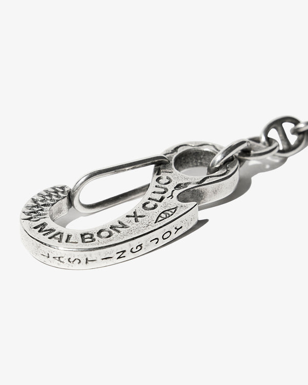 CLUCT CHAIN WITH CLIP