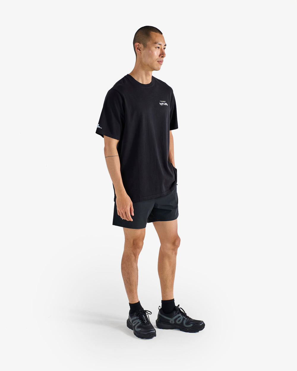 FUTURA BUCKETS TEE