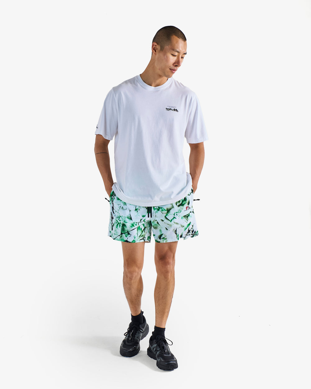 FUTURA BUCKETS TEE