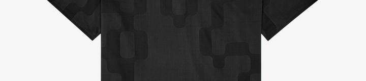 PERFORMANCE MESH PANELED POLO