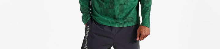 PERFORMANCE RAGLAN QUARTER ZIP