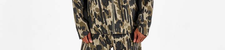 TOUR DIVOT CAMO RAIN JACKET