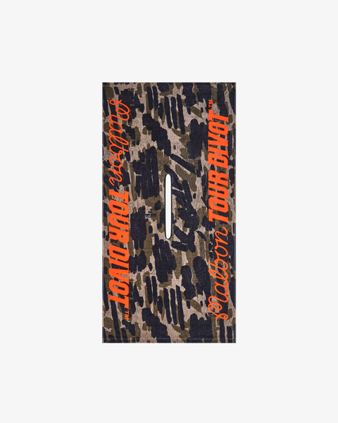 TOUR DIVOT CAMO GOLF TOWEL – Malbon