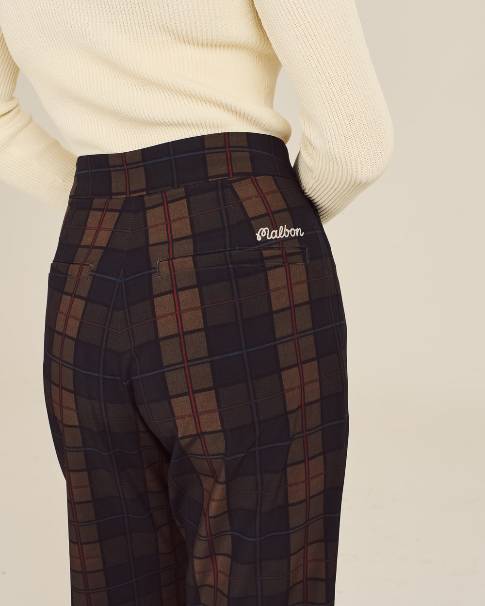NORA PANT