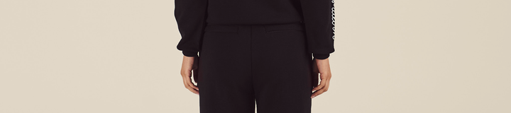 DELILAH SWEATSHIRT