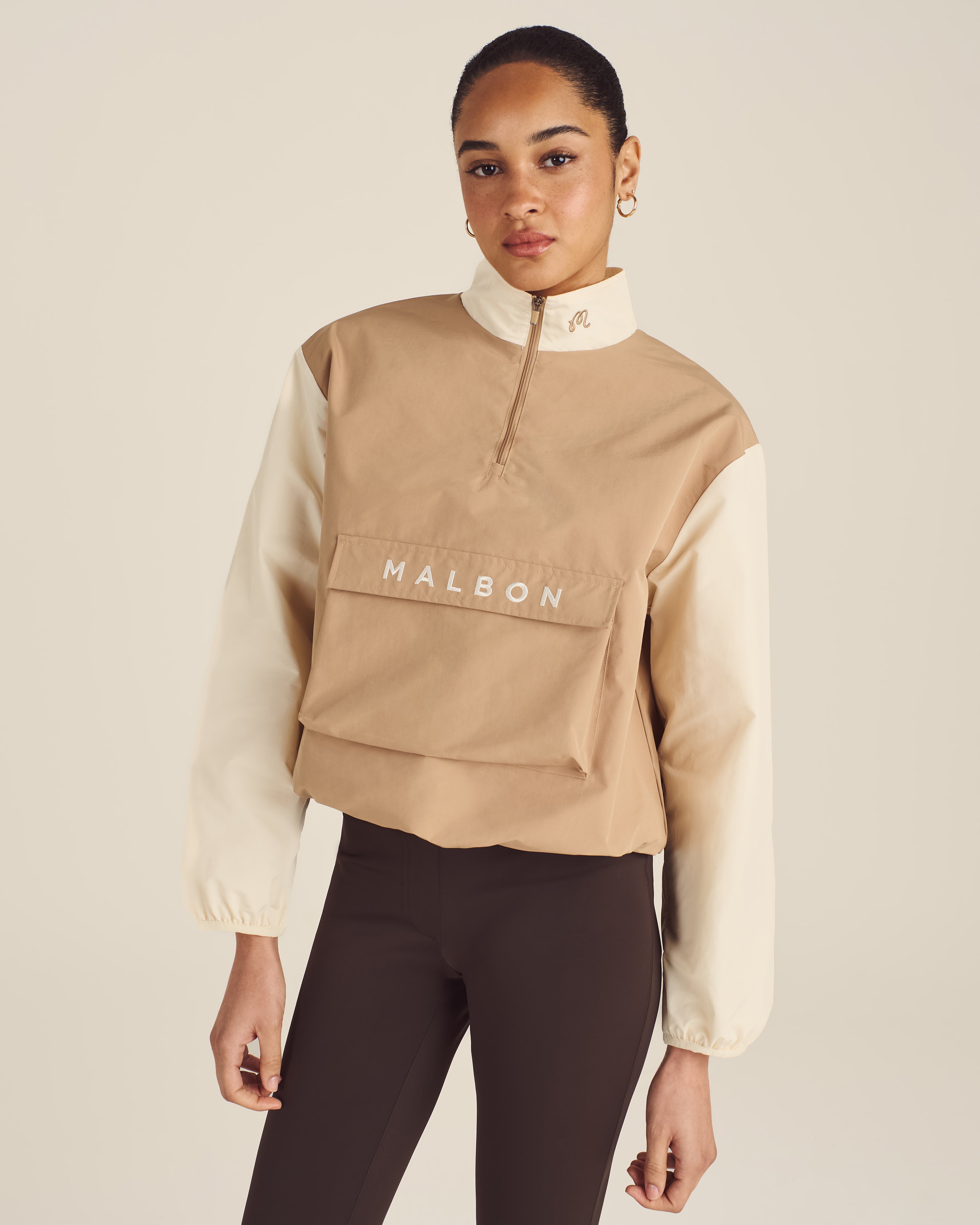 DARIA WINDBREAKER