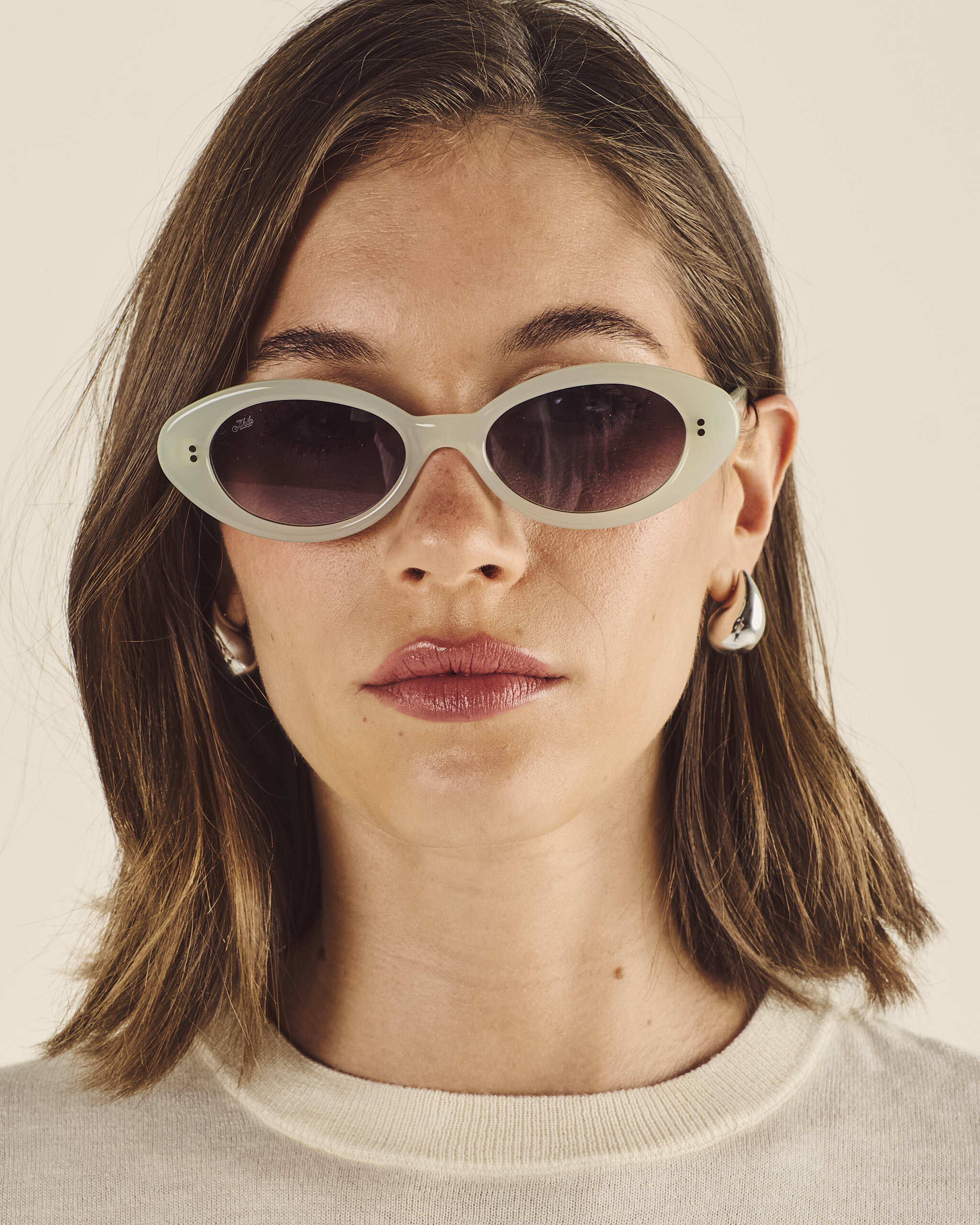 AKILA DAISY SUNGLASSES